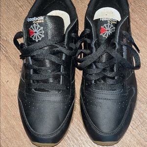 Black Reebok Classic